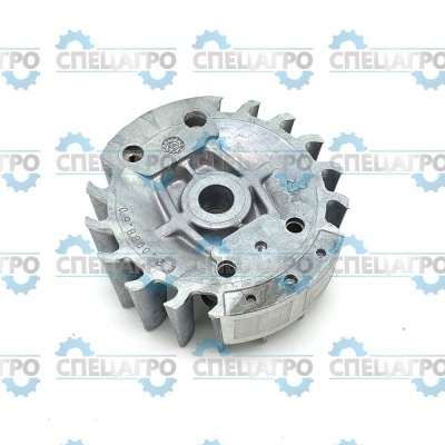 Маховик 936, 940 Oleo-Mac 5005-0240R (50050240R)